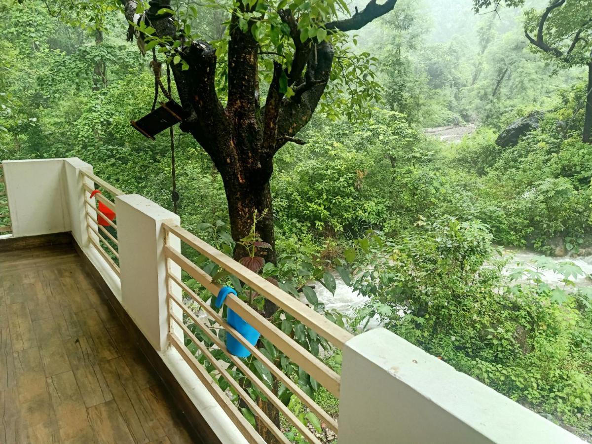 Shivanjal Wellness And Accommodation Rishikesh Ngoại thất bức ảnh